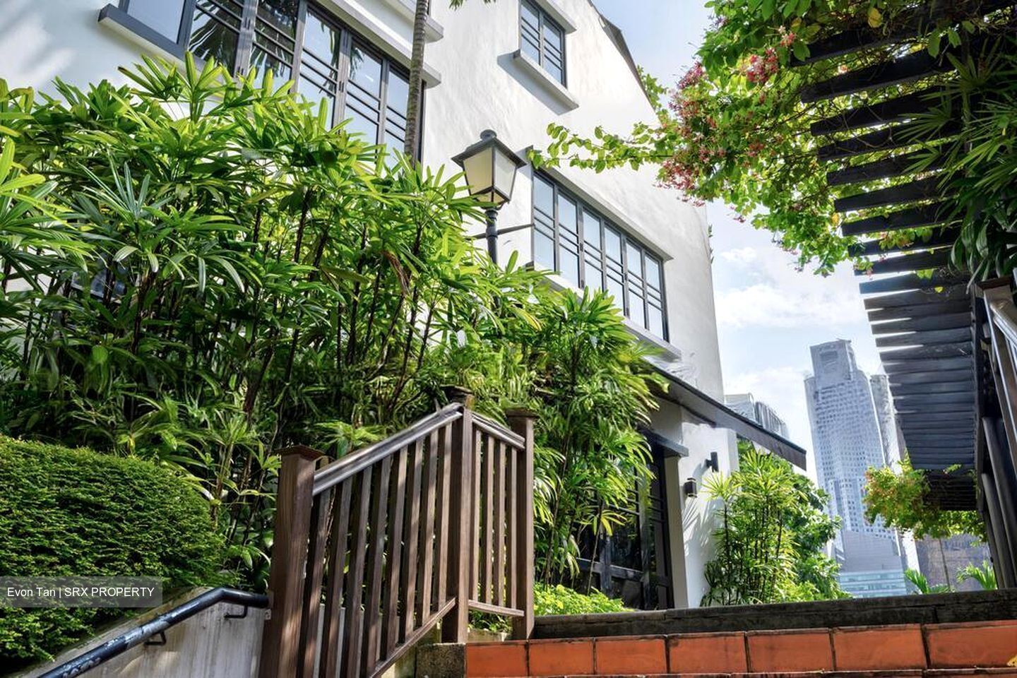 Telok Ayer MRT (D1), Office #571644361